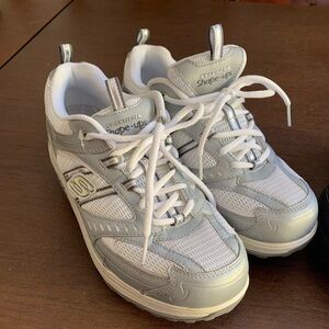 2 PAIRS of Sketchers Shape Ups Size 9 White, Silver, Gray & the other in Black